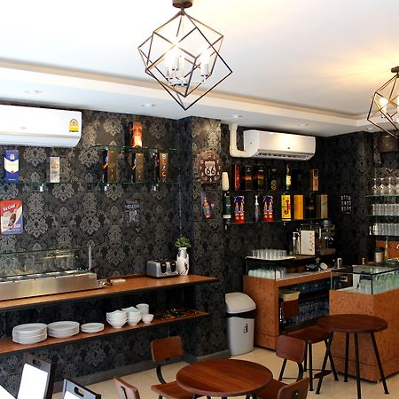 Hotel V One Pride-Sukhumvit 22, Bangkok Extérieur photo
