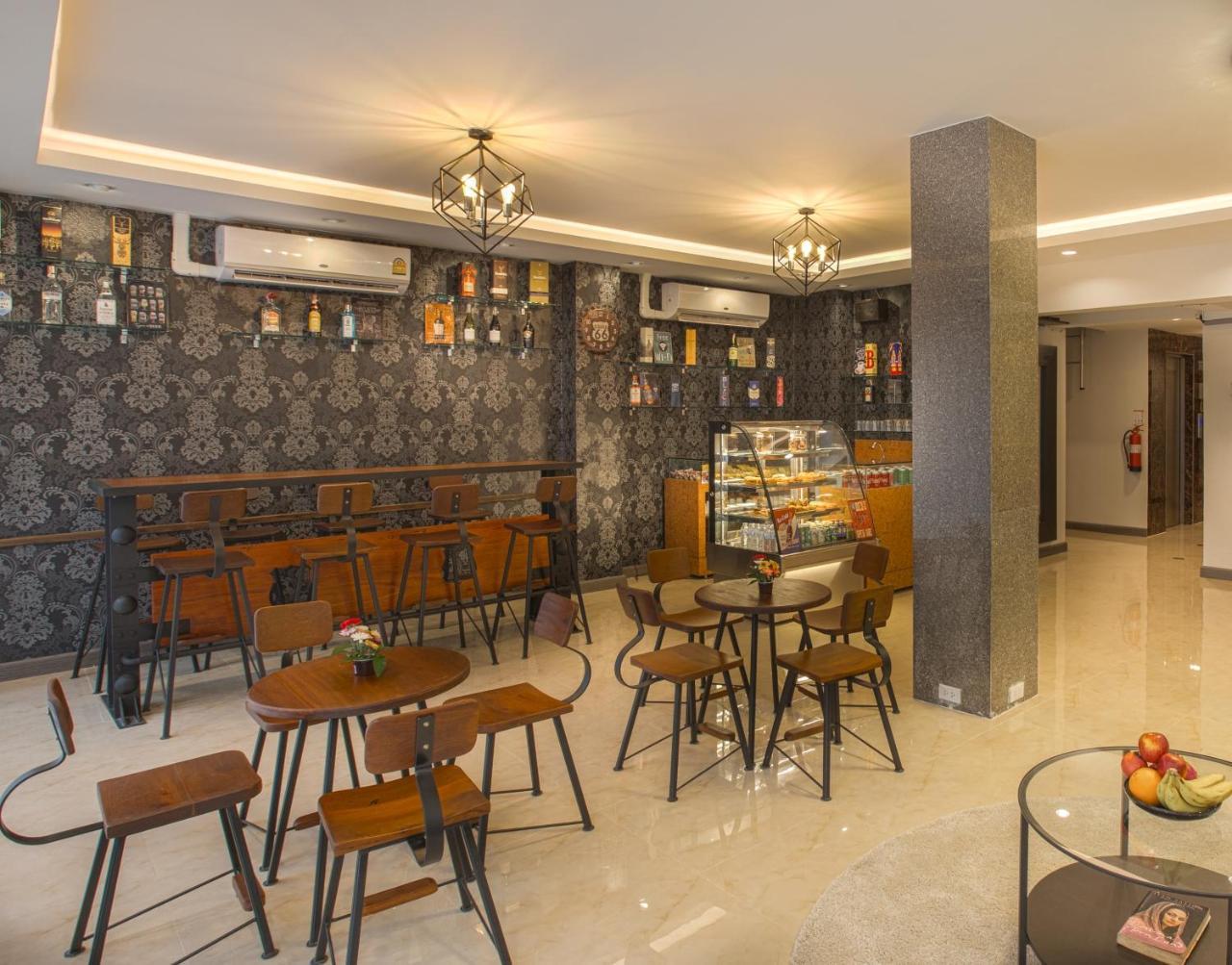 Hotel V One Pride-Sukhumvit 22, Bangkok Extérieur photo
